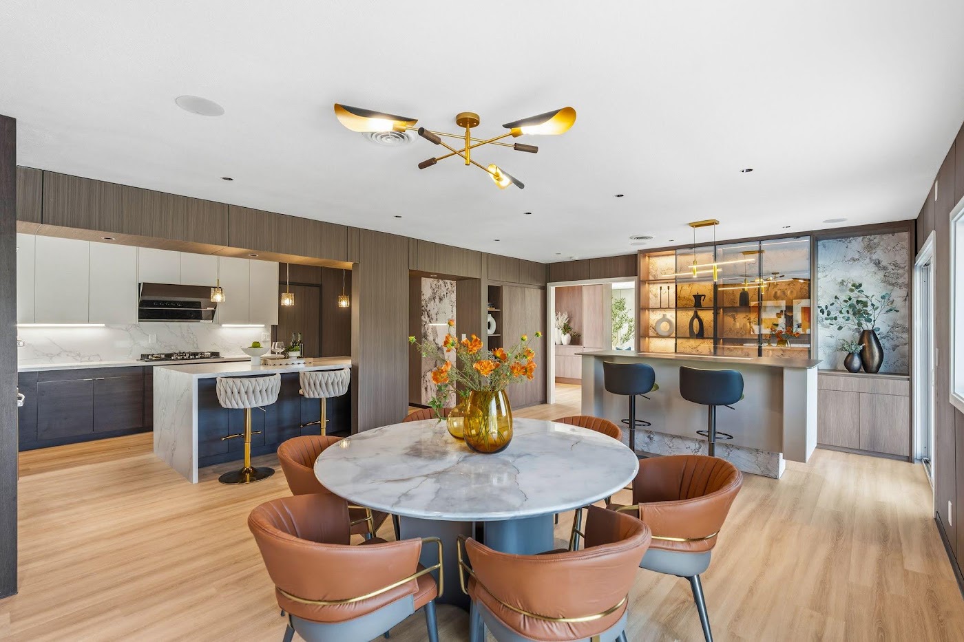 翻新后：525 E Avenida San Juan, San Clemente, CA，照片 14