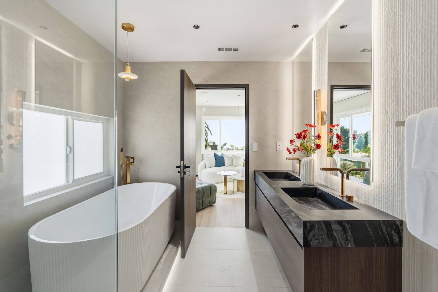 翻新后：525 E Avenida San Juan, San Clemente, CA，照片 42