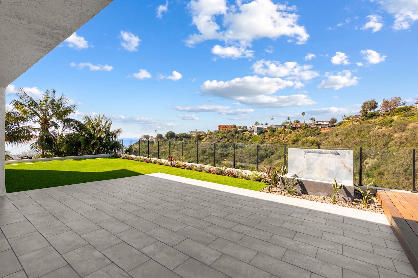 翻新后：525 E Avenida San Juan, San Clemente, CA，照片 46