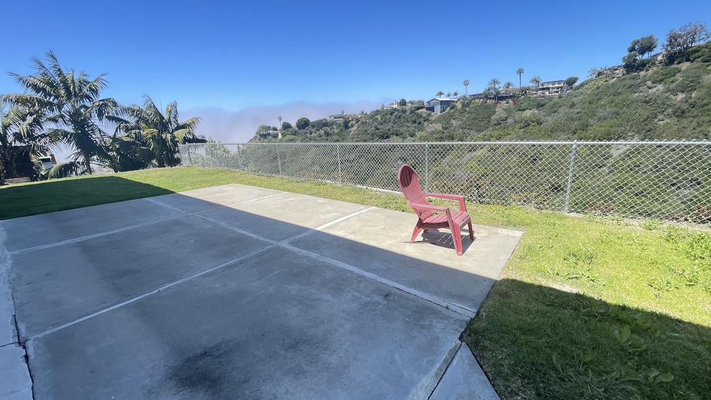 翻新前：525 E Avenida San Juan, San Clemente, CA，照片 12