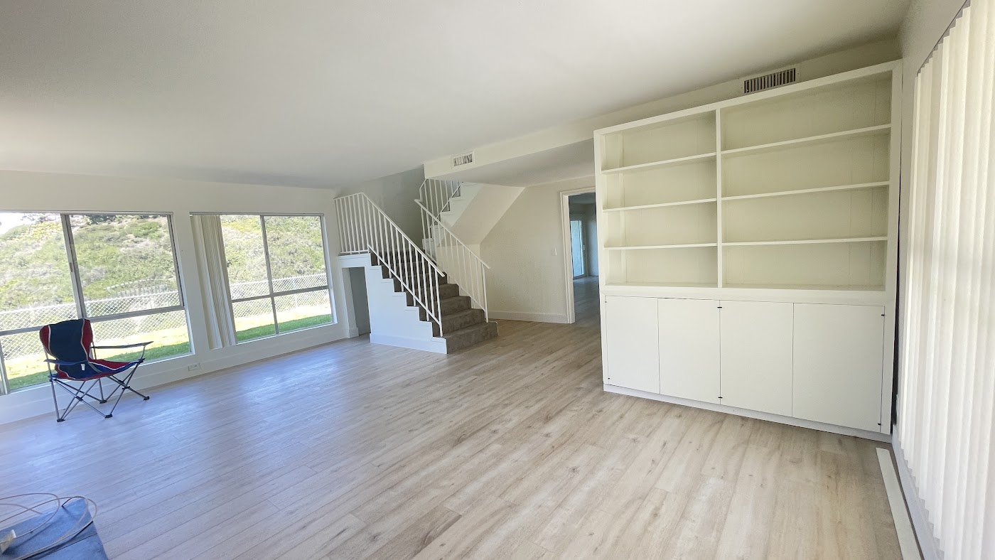 翻新前：525 E Avenida San Juan, San Clemente, CA，照片 17