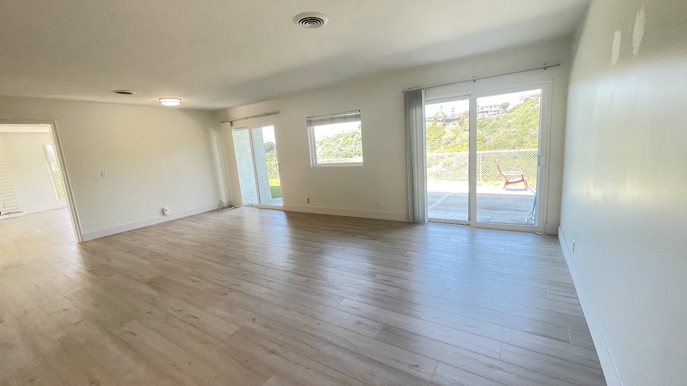 翻新前：525 E Avenida San Juan, San Clemente, CA，照片 25