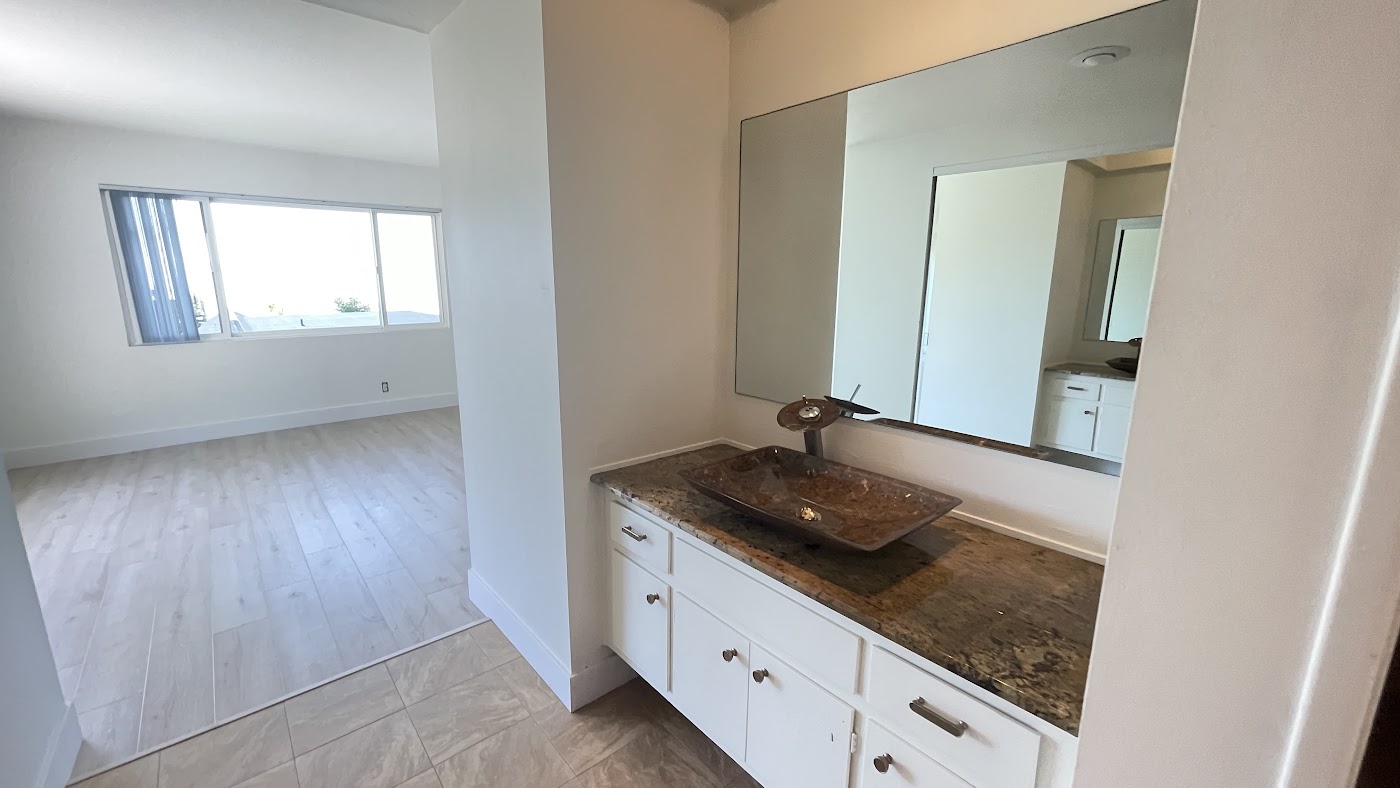 翻新前：525 E Avenida San Juan, San Clemente, CA，照片 50